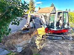 Takeuchi TB228H