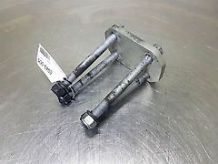 Yanmar V70-6435611004-Axle mounting/Achsbefestigung